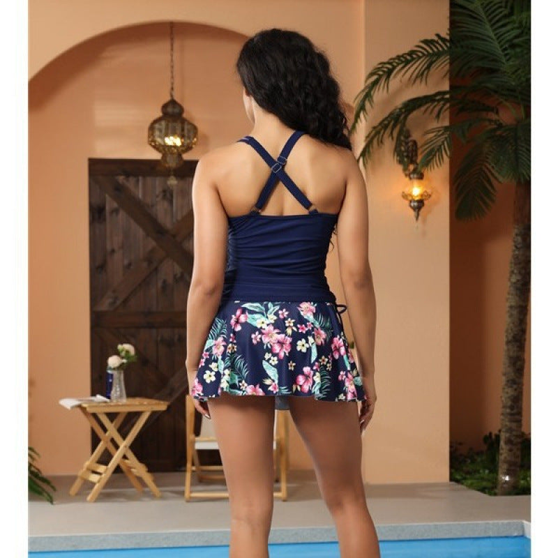 Damen Badeanzug mit modischem Rock und floralen Akzenten R&B