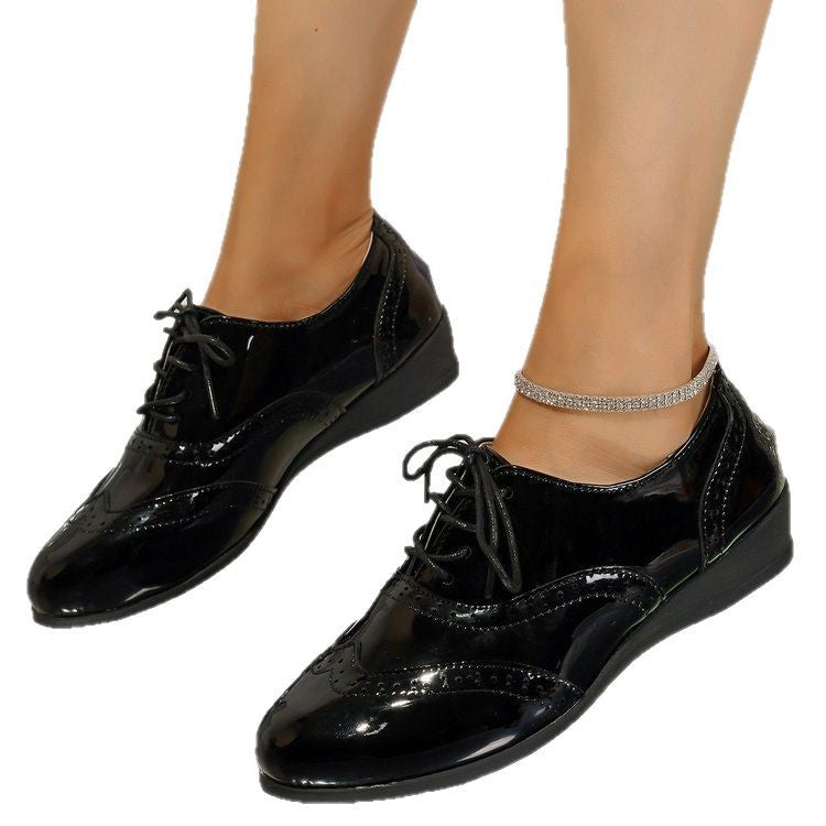 Damen elegante Schnürschuhe mit hochglänzendem Obermaterial und ergonomischer Sohle R&B
