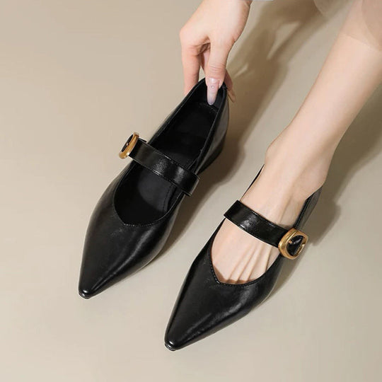 Damen elegante Pumps mit glänzendem Riemchen R&B