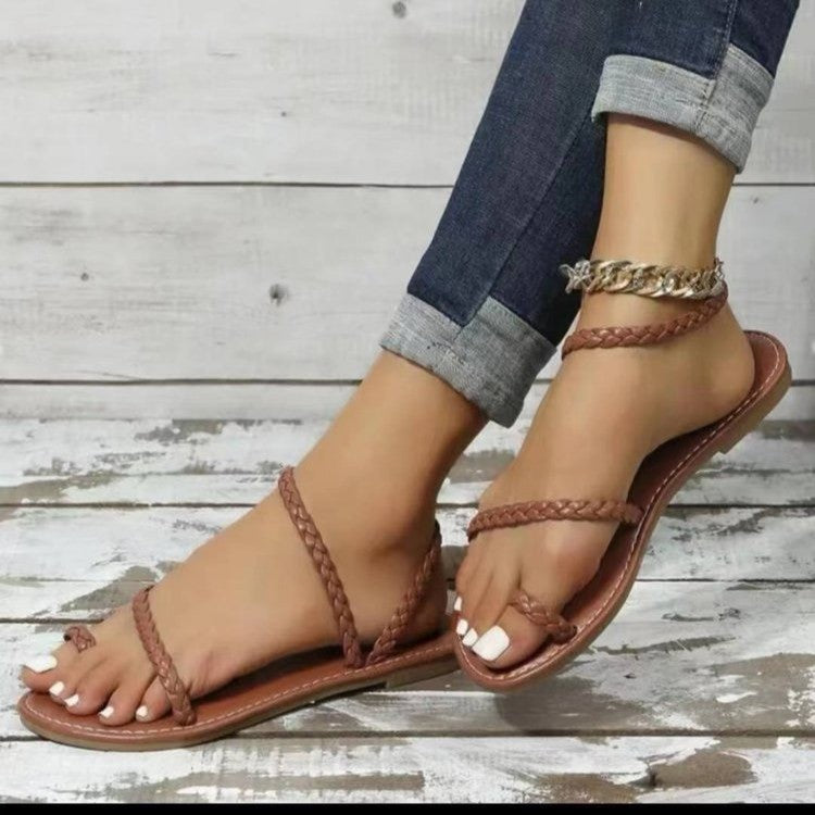 Damen flache Riemchensandalen mit geflochtenem Design und komfortablem Fußbett R&B