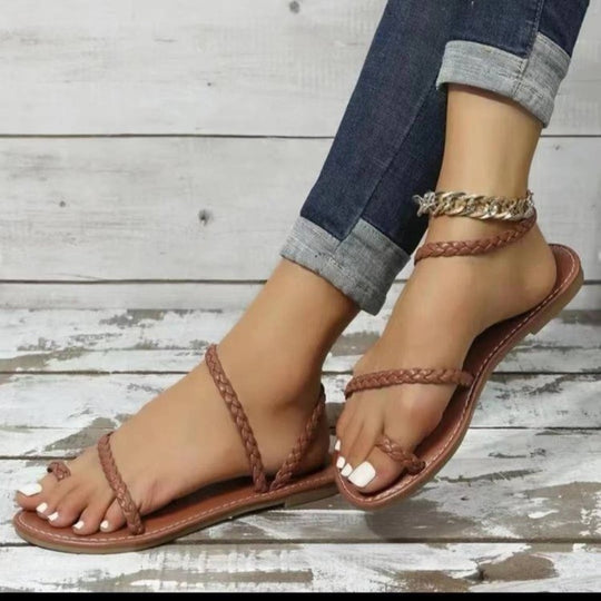 Damen flache Riemchensandalen mit geflochtenem Design und komfortablem Fußbett R&B