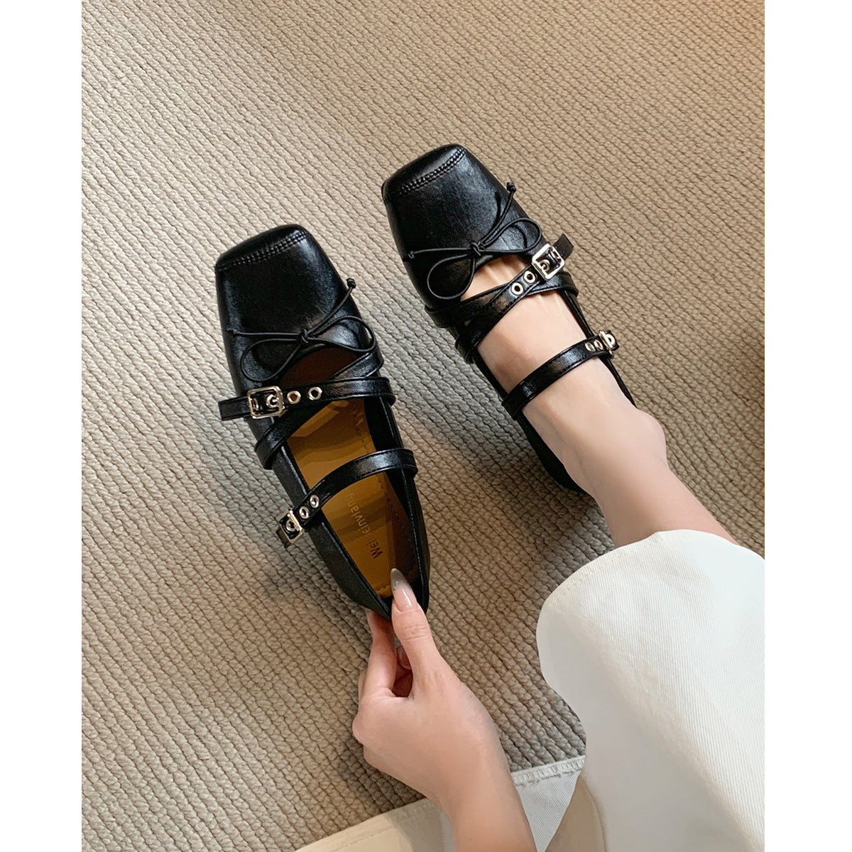 Damen Ballerinas mit modischen Schnallen und schimmerndem Obermaterial