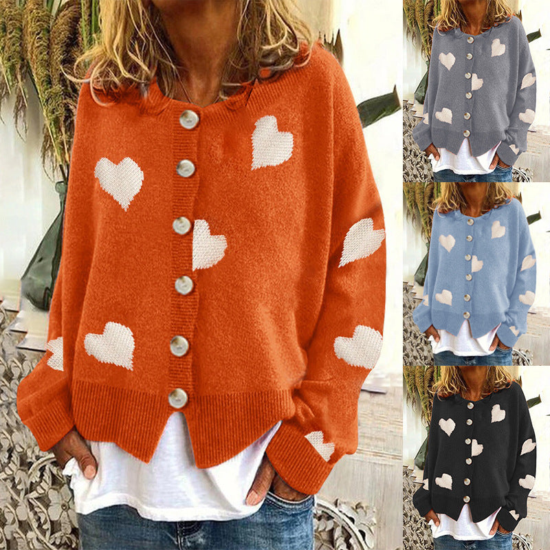 Damen Strickjacke mit Herzmotiv und modischem Schnitt