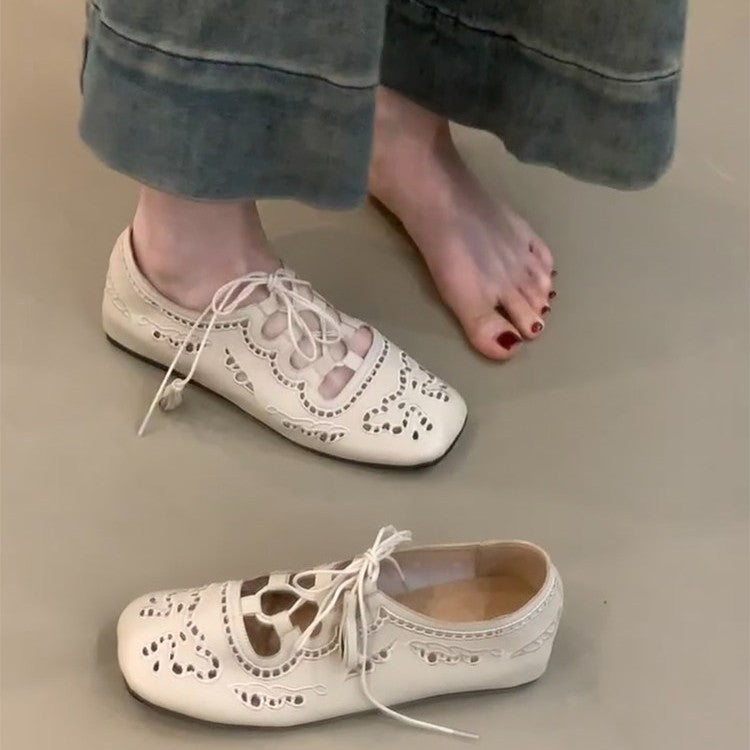 Damen Schnürschuhe mit filigranen Aussparungen R&B