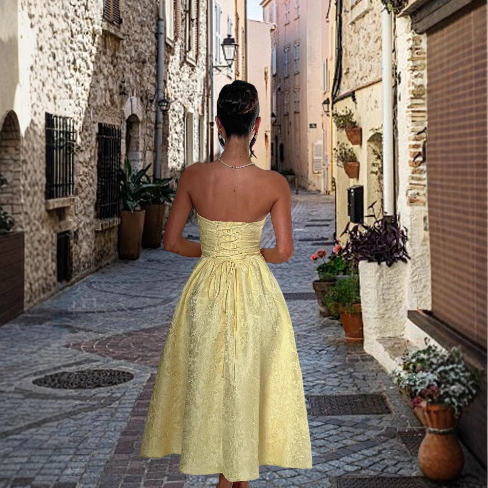 Damen Cocktailkleid mit elegantem Bustier-Oberteil und schwingendem Rock R&B