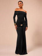 Damen Abendkleid mit schulterfreier Silhouette und elegantem Raffung