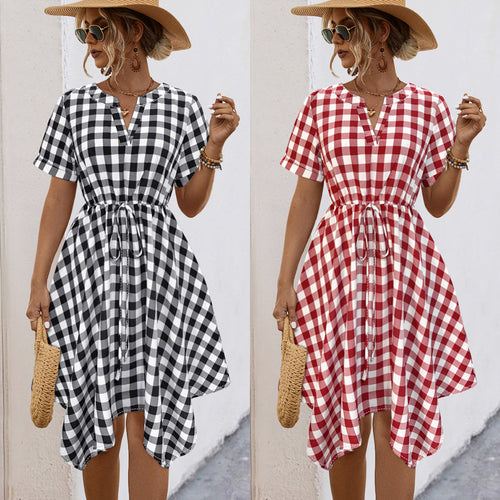 Damen Midikleid mit V-Ausschnitt, tailliertem Kordelzug und karierter Optik R&B