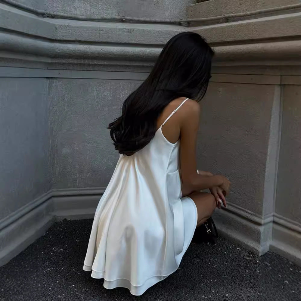 Damen elegantes Nachtkleid mit feinen Spitzenakzenten und leichtem Schnitt R&B