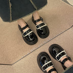Damen Modische Ballerinas mit verstellbarem Riemen und elegantem Perlendetail R&B