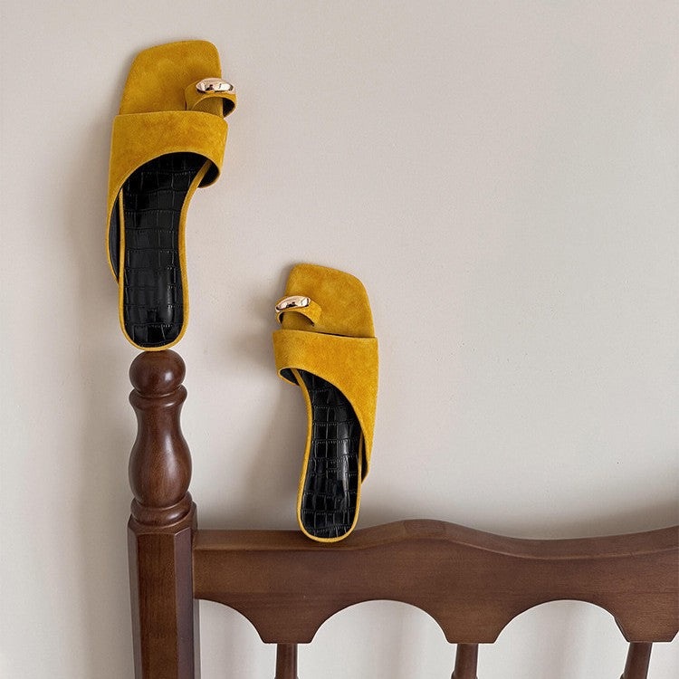 Damen Komfortable und elegante Clogs mit modischem Riemchen R&B