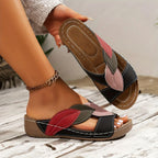 Damen Bequeme Slipper-Sandalen mit floralem Riemendesign und ergonomischem Fußbett R&B