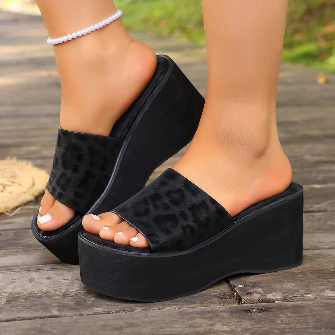 Damen Plattform-Pantoletten mit stylischem Leopardenmuster R&B