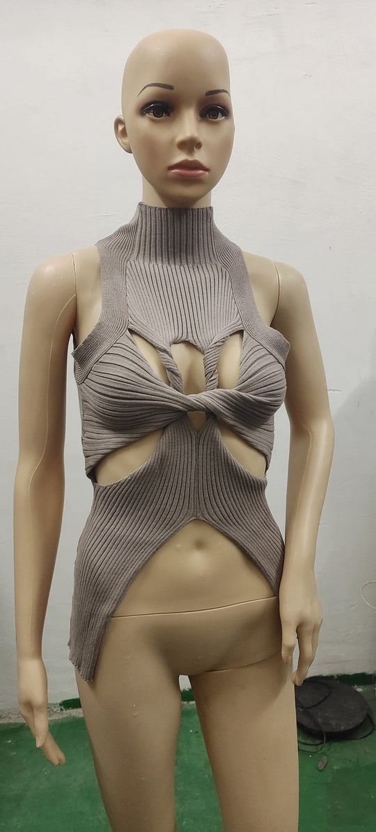 Damen figurbetontes Cut-Out Top mit hohem Kragen R&B