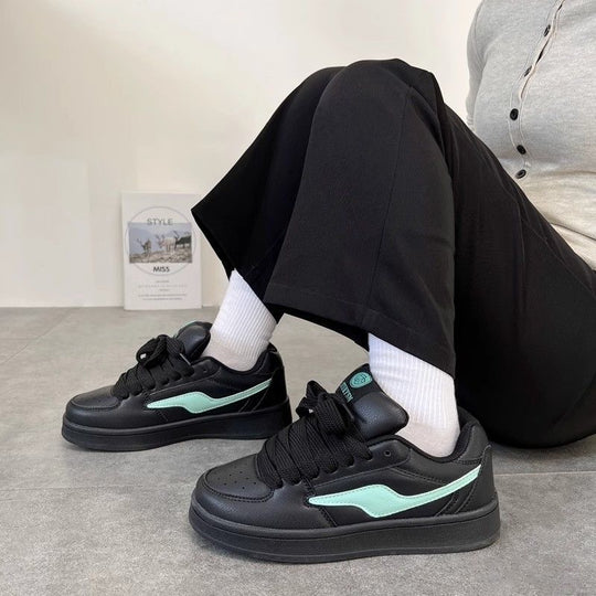 Damen Sneakers im modernen Design mit atmungsaktiver Oberflächenstruktur und komfortabler Dämpfung R&B