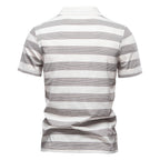 Herren Polo-Shirt mit stylischem V-Ausschnitt und modernem Streifenmuster