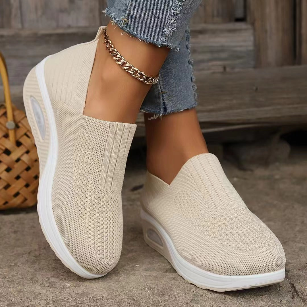 Damen Sportliche Slip-On Sneakers mit atmungsaktiver Oberstruktur R&B