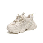Damen Sportliche Trend-Sneaker mit atmungsaktiven Mesh-Einsätzen und gepolstertem Einstieg R&B