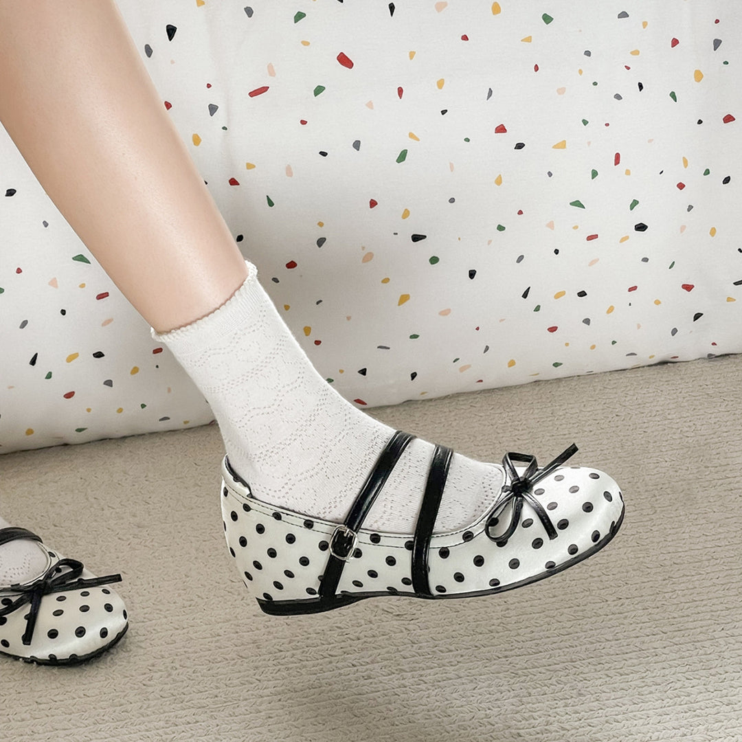 Damen Ballerinas mit komfortablem Fußbett und dekorativem Riemen R&B