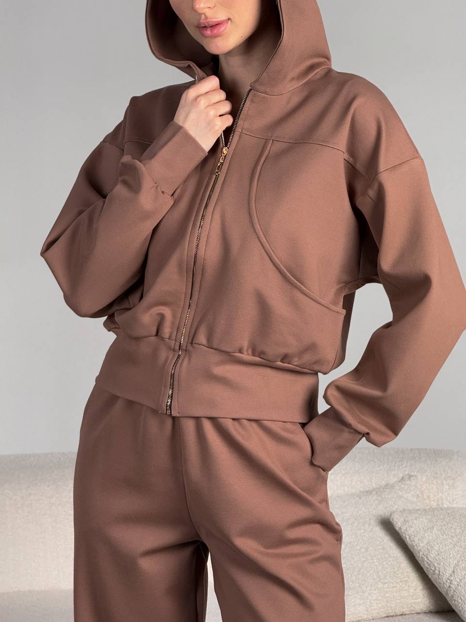 Damen lässige Kapuzenjacke mit hochwertigem Reißverschluss und seitlichen Taschen R&B