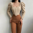 Damen tailliertes Oberteil mit eleganten Puffärmeln und quadratischem Ausschnitt R&B