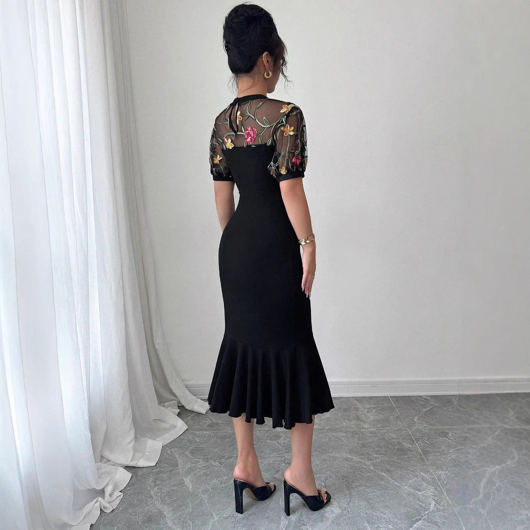 Damen Elegantes Kleid mit transparentem Spitzenoberteil und floralem Design R&B