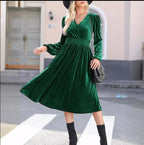 Damen Samt Kleid im Vintage-Stil