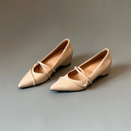 Damen elegante Ballerinas mit raffiniertem Riemchen und glänzender Lack-Oberfläche R&B