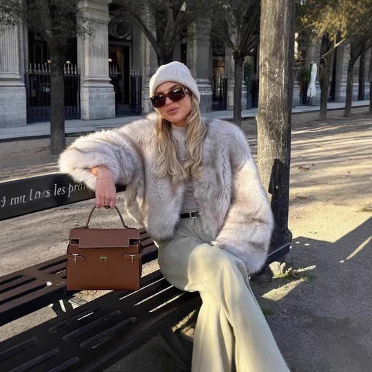 Damen luxuriöse Plüschjacke mit V-Ausschnitt R&B