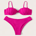 Damen Triangel-Bikini mit strukturierter Haptik und hochgeschnittenem Unterteil R&B