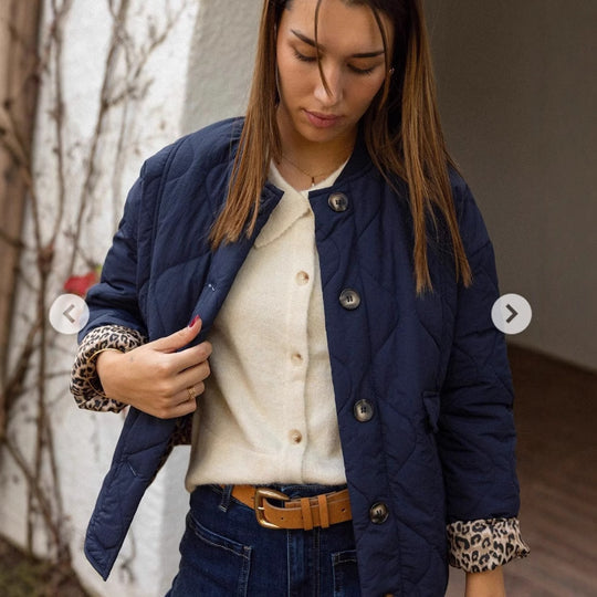 Damen Steppjacke mit strukturiertem Design und praktischen Taschen R&B