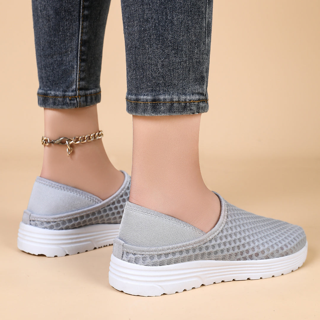 Damen Atmungsaktive Slip-On Sneakers mit rutschfester Sohle R&B 1774525904
