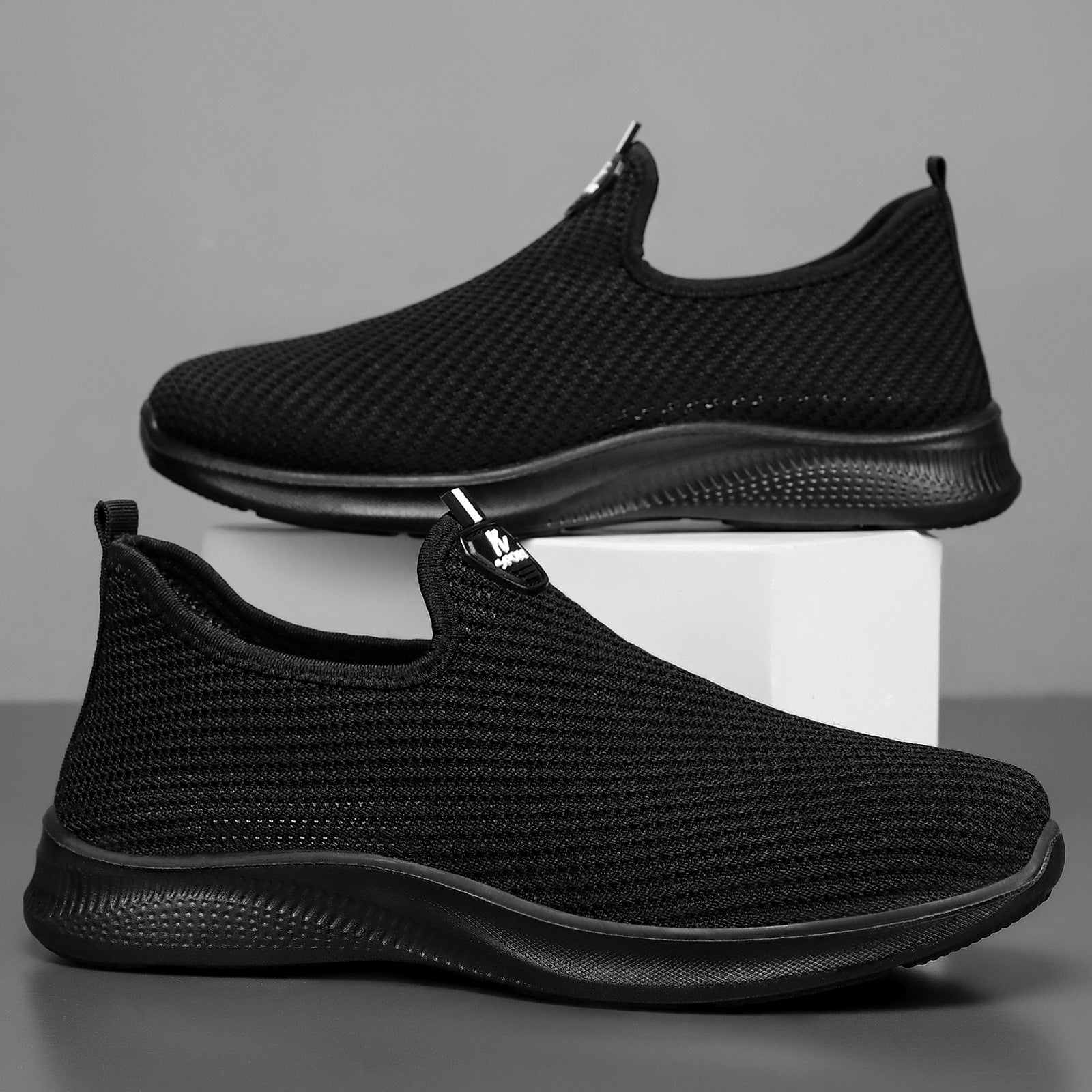 Damen Atmungsaktive Slip-On Sneakers mit elastischem Strickoberteil R&B