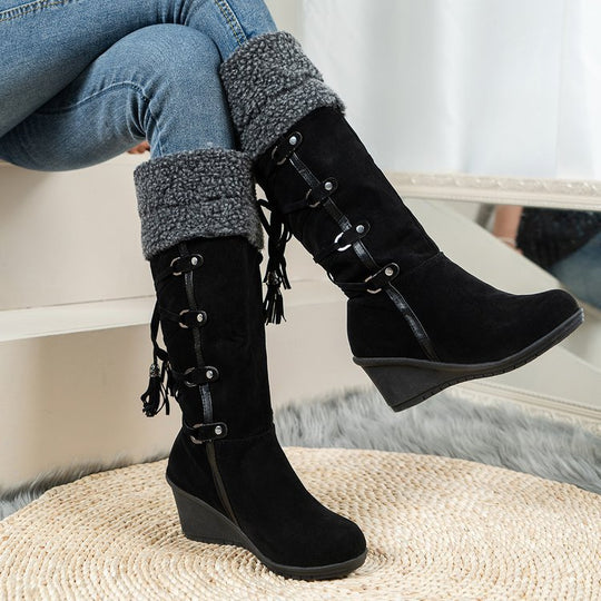 Damen Wedge-Stiefel aus hochwertigem Wildleder mit modischem Falten-Design R&B