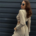 Damen Stylishes Zweiteiler-Set mit raffinierter Crop-Bluse und weiter Hose R&B