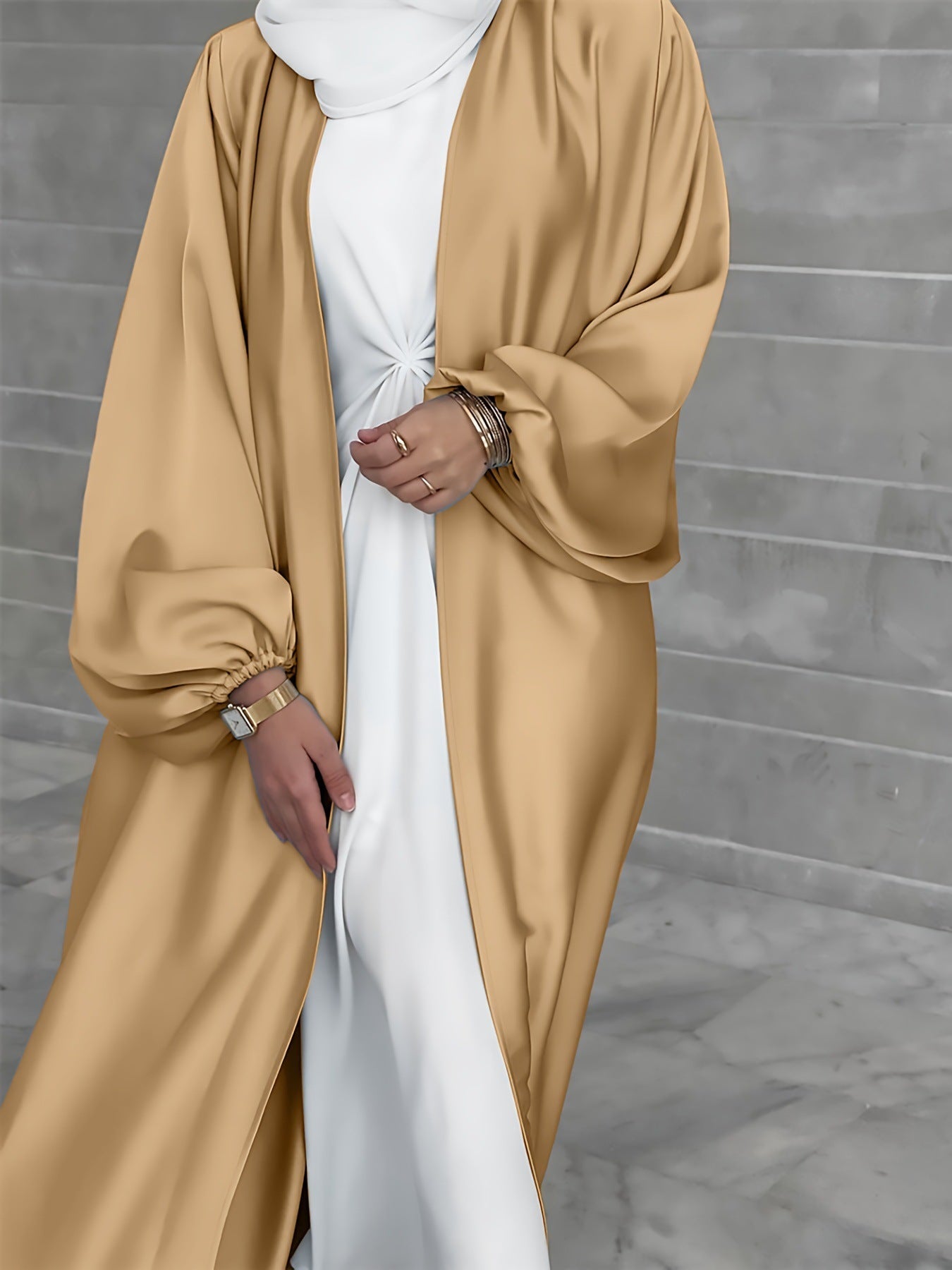 Damen Elegante Satinjacke mit weit geschnittenen Ärmeln R&B