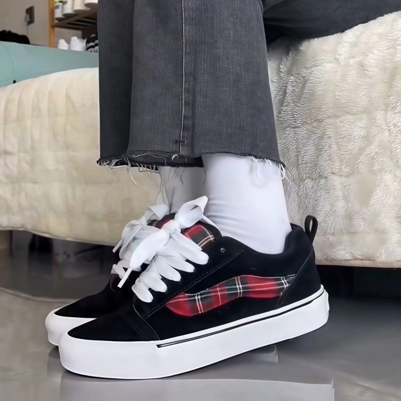 Damen Modische Sneakers mit kariertem Design und bequemem Fußbett