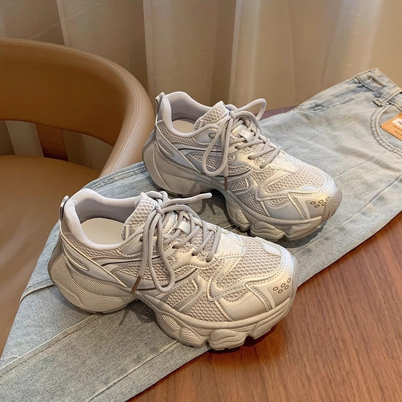 Damen Sportliche Laufschuhe mit atmungsaktiver Netzstruktur und dämpfender Sohle R&B