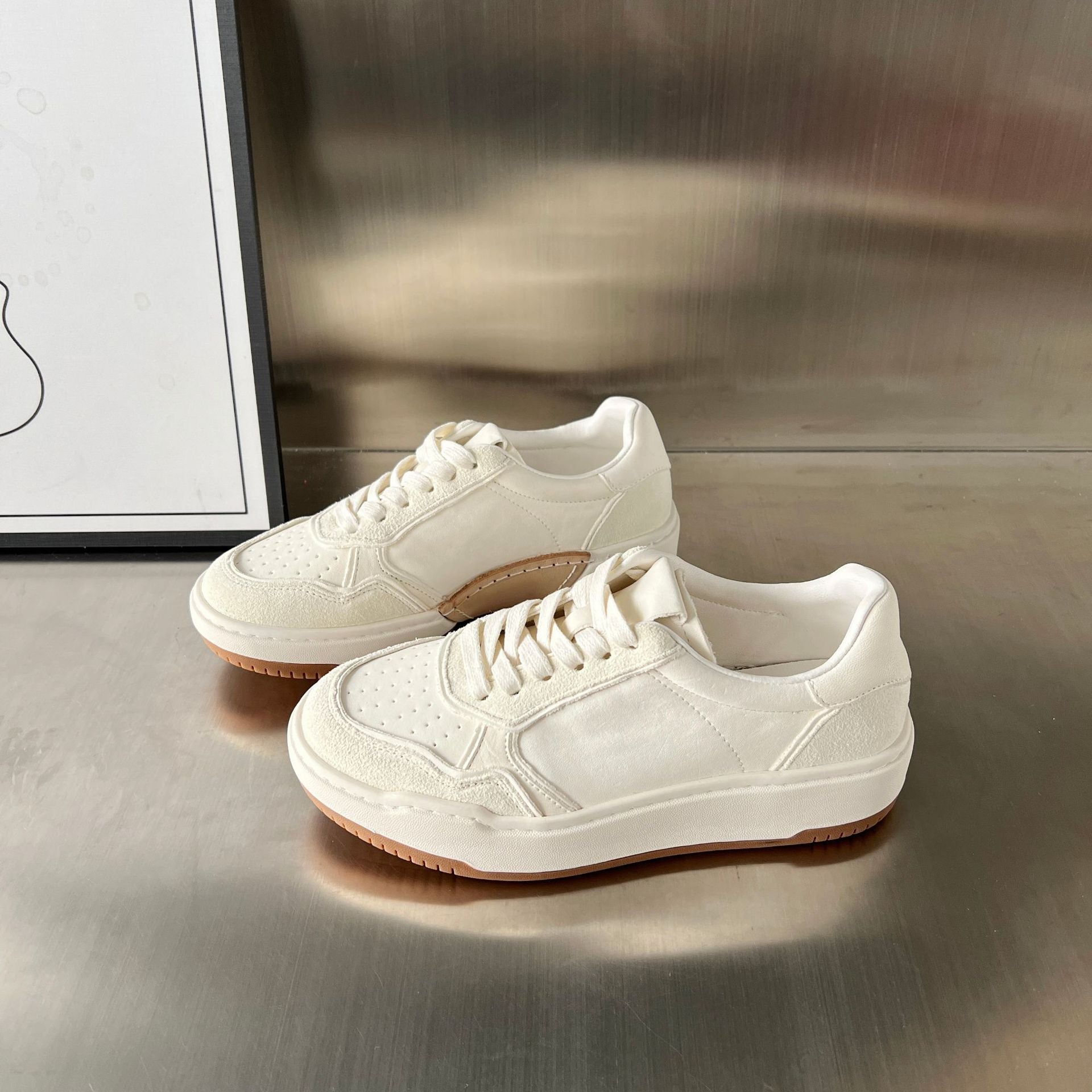 Damen Sportliche Sneakers mit weichem Obermaterial und rutschfester Sohle R&B