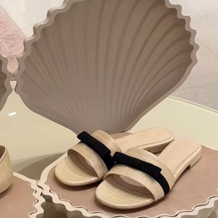 Damen Slides mit breitem Riemen und komfortabler Sohle R&B