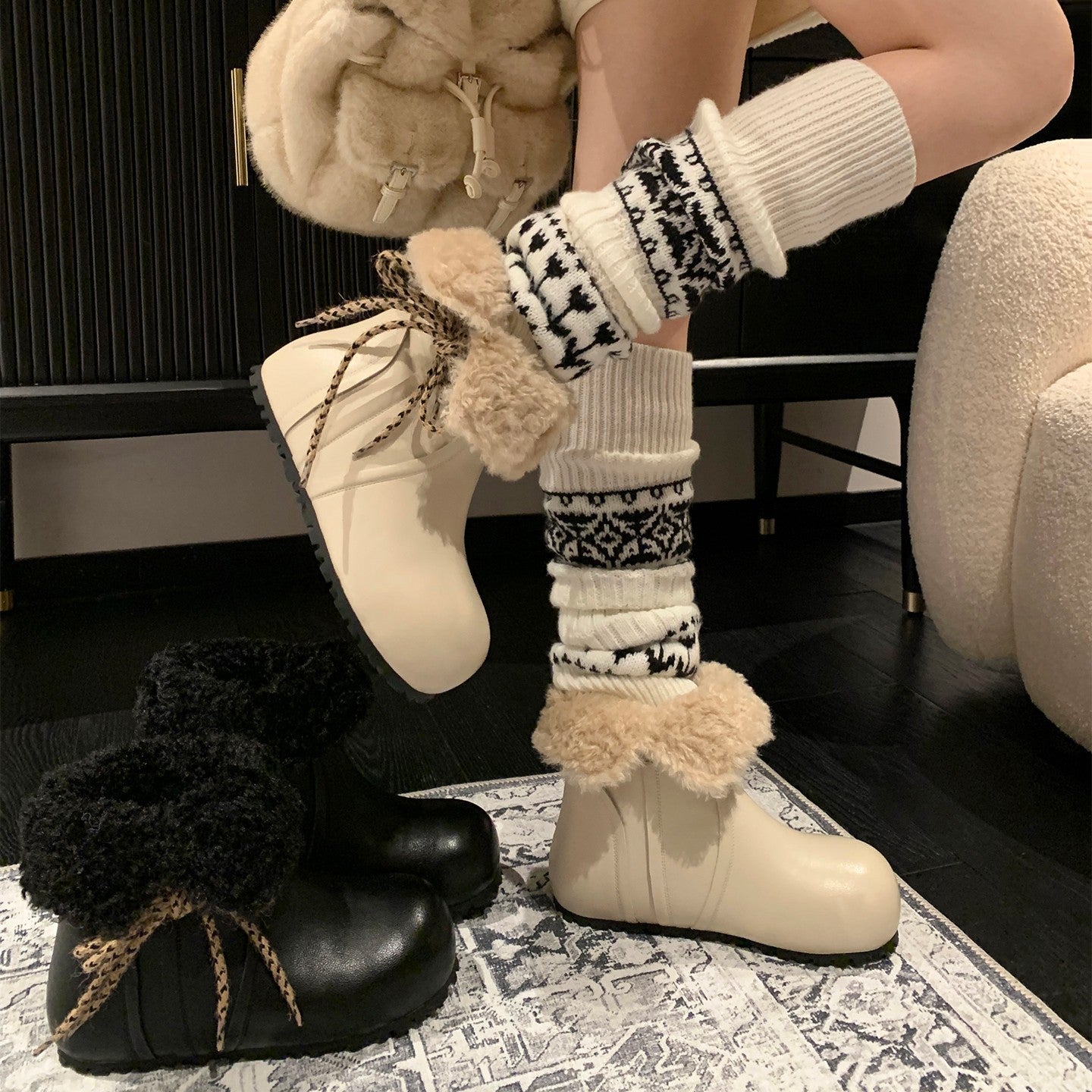 Damen Winterstiefel mit kuscheligem Innenfutter und modischer Schnürung R&B