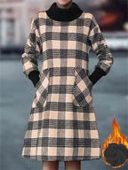 Damen lässiges Karodress mit praktischen Taschen