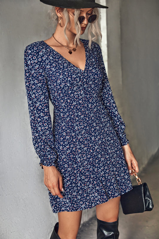 Damen Minikleid mit verspieltem floralem Muster und femininem V-Ausschnitt R&B
