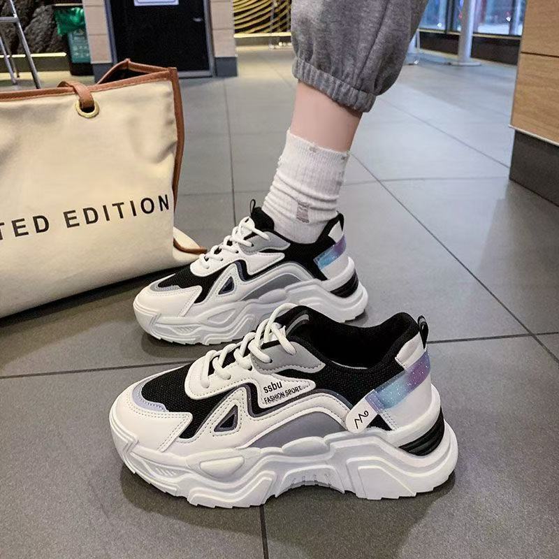 Damen Sportliche Sneaker mit rutschfester Sohle und atmungsaktivem Material R&B