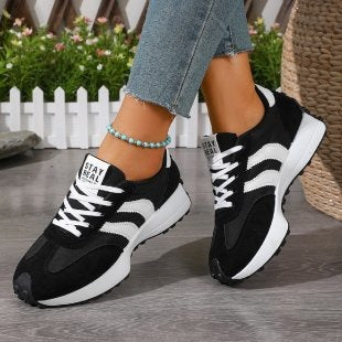 Damen Sportliche Retro Sneakers mit modischem Wildleder-Design R&B