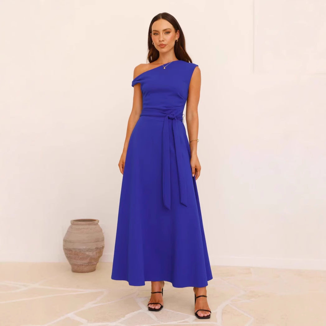 Damen Maxikleid mit schickem asymmetrischen Ausschnitt und eleganter Schleife R&B