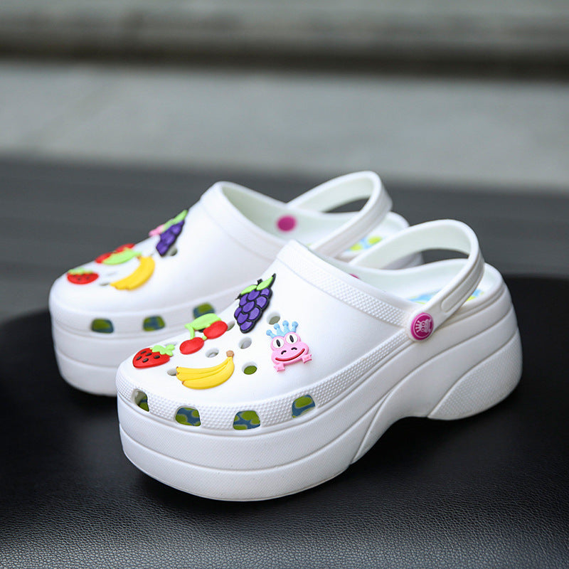 Damen Komfortable Freizeitclogs mit bunten 3D-Anhänger