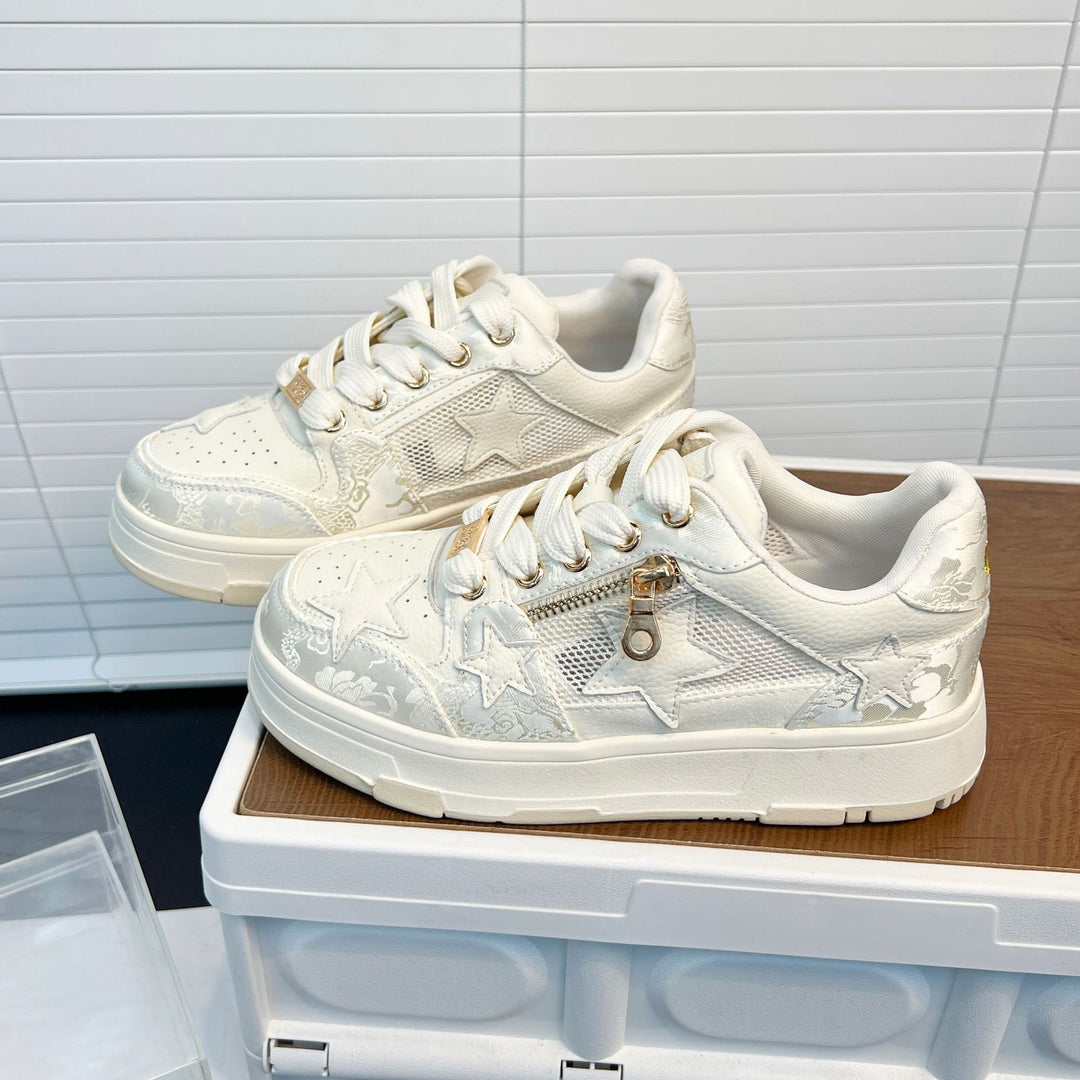Damen Sneakers mit dekorativen Sternenapplikationen und stabiler Laufsohle R&B
