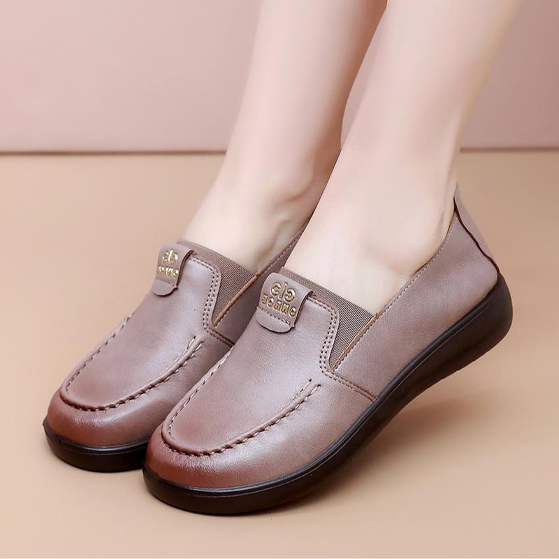 Damen Slip-On Halbschuhe aus Leder mit elastischem Innenbereich R&B