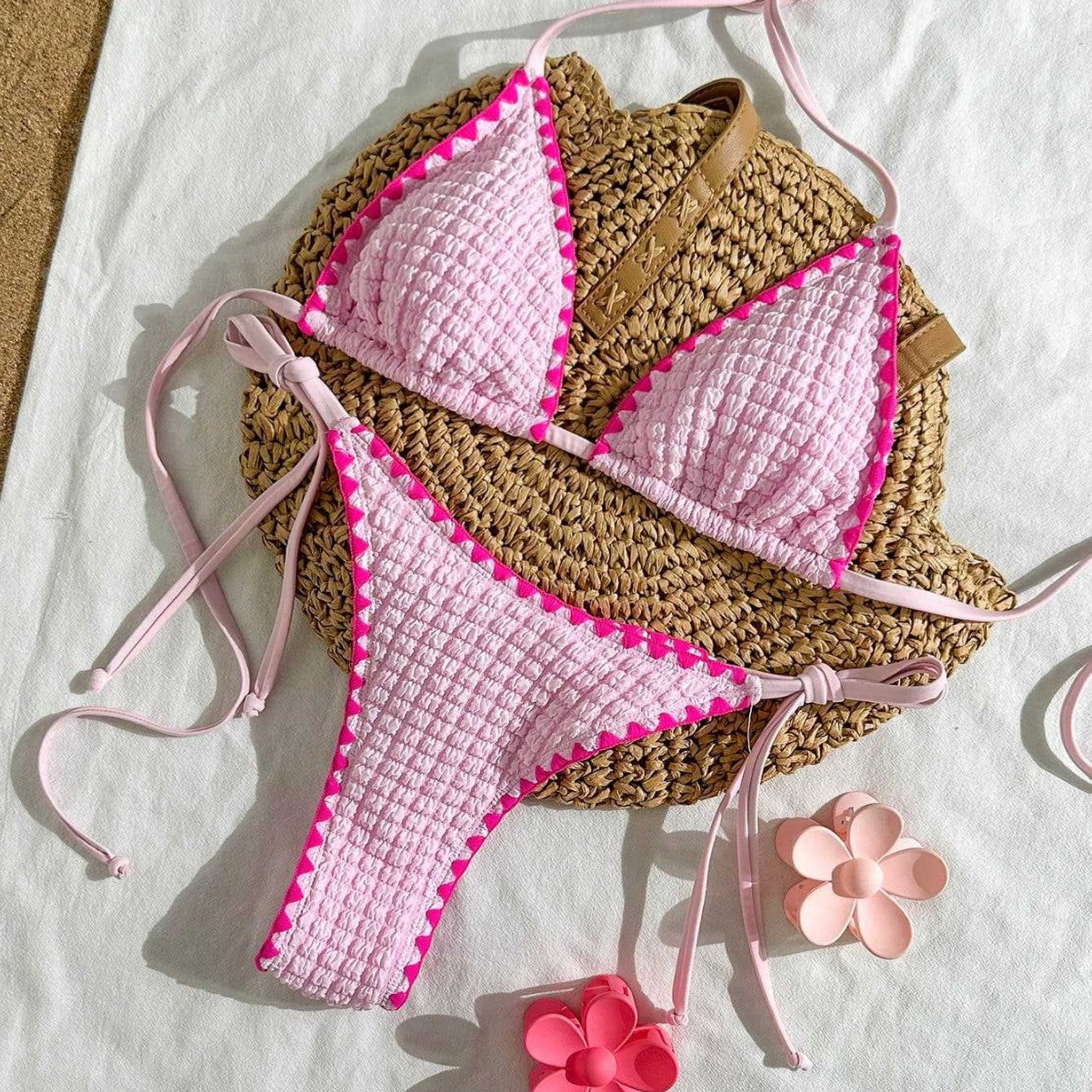 Damen Triangel-Bikini mit raffinierten Rüschendetails R&B