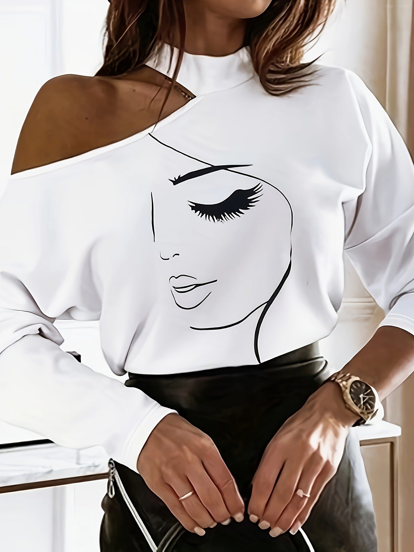 Damen Designer Off-Shoulder Shirt mit stylischem Gesichtsdruck R&B